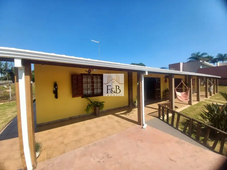 Foto 1 de Chácara com 2 quartos à venda, 271m2 em Aracoiaba Da Serra - SP