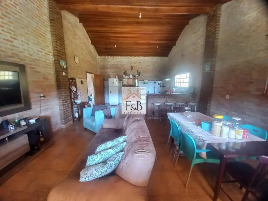 Foto 19 de Chácara com 2 quartos à venda, 271m2 em Aracoiaba Da Serra - SP