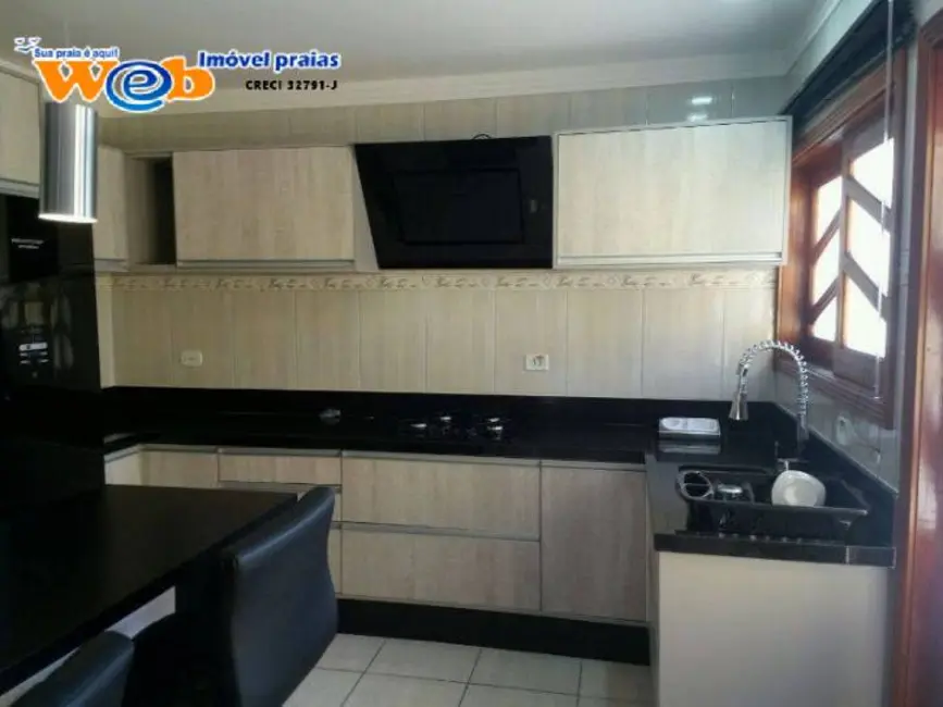 Foto 5 de Casa com 3 quartos à venda, 265m2 em Praia Grande - SP