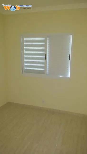 Foto 2 de Casa de Condomínio com 2 quartos à venda, 65m2 em Caiçara, Praia Grande - SP