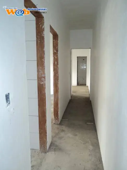 Foto 6 de Casa com 2 quartos à venda, 85m2 em Praia Grande - SP