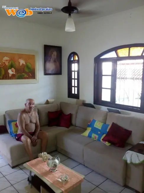 Foto 2 de Casa com 3 quartos à venda, 77m2 em Praia Grande - SP