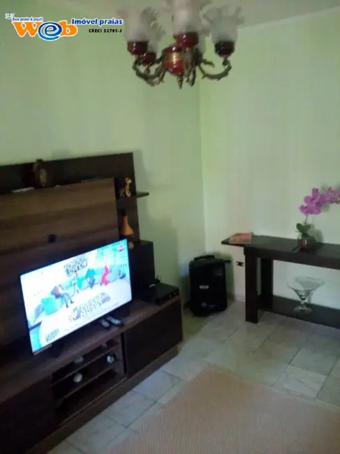 Foto 2 de Casa com 2 quartos à venda, 80m2 em Praia Grande - SP