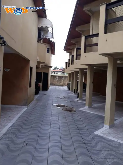 Foto 3 de Casa com 2 quartos à venda, 62m2 em Praia Grande - SP