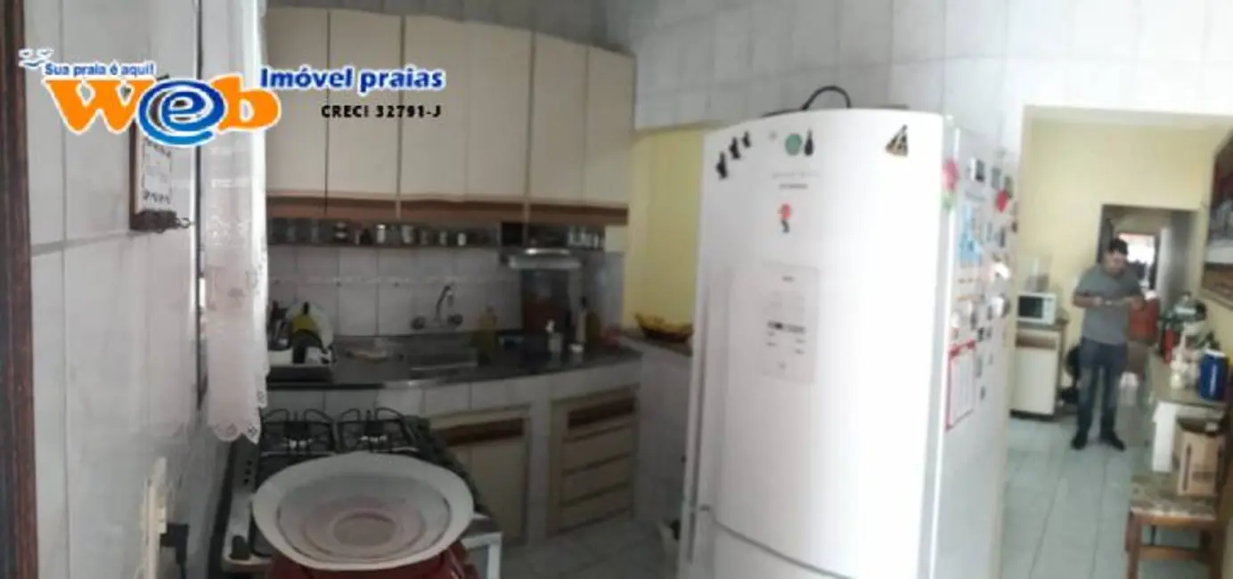 Casa com 2 quartos à venda, 126m2 em Vila Sônia, Praia Grande - SP - imagem 4 Foto 4 de Casa com 2 quartos à venda, 126m2 em Vila Sônia, Praia Grande - SP