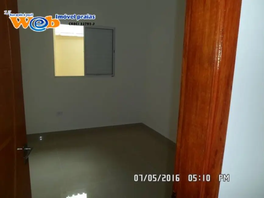 Foto 3 de Casa de Condomínio com 2 quartos à venda em Praia Grande - SP