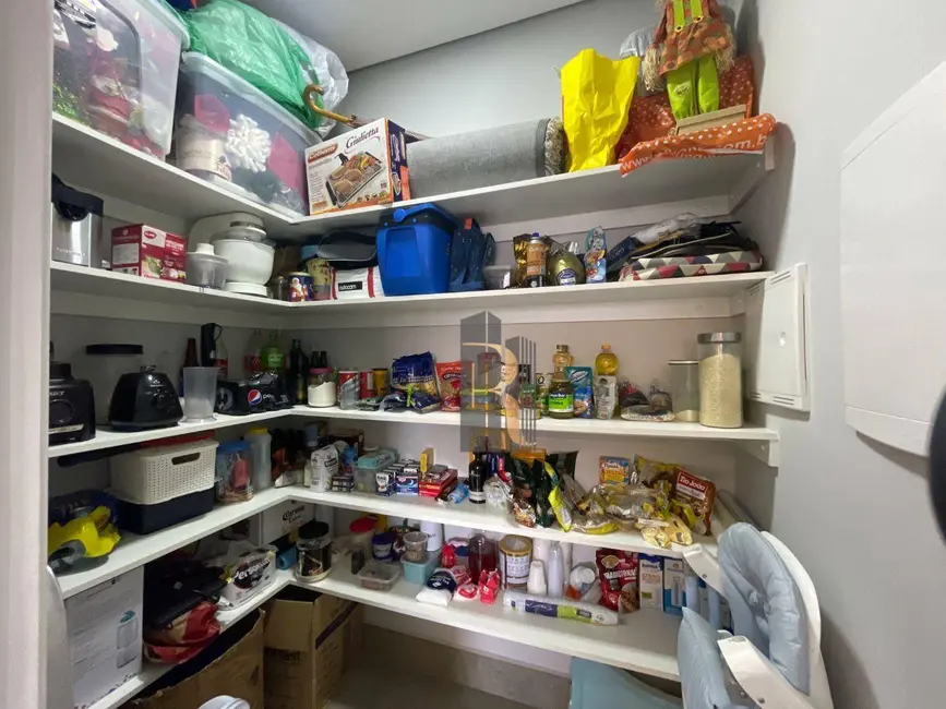 Casa de Condomínio com 3 quartos à venda, 300m2 em Jardim Ypê, Paulinia - SP - imagem 9 Foto 9 de Casa de Condomínio com 3 quartos à venda, 300m2 em Jardim Ypê, Paulinia - SP