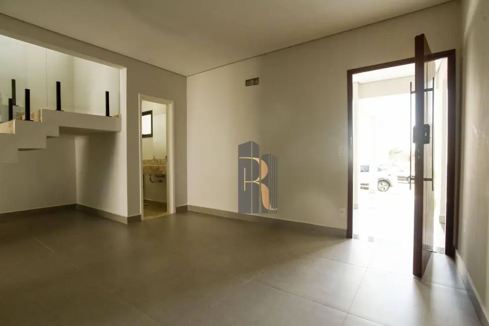 Casa de Condomínio com 3 quartos à venda, 200m2 em São Bento, Paulinia - SP - imagem 5 Foto 5 de Casa de Condomínio com 3 quartos à venda, 200m2 em São Bento, Paulinia - SP