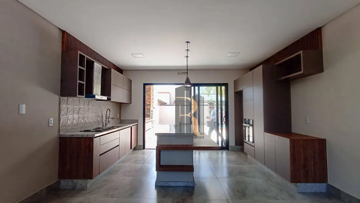 Foto 5 de Casa de Condomínio com 4 quartos à venda, 250m2 em Paulinia - SP