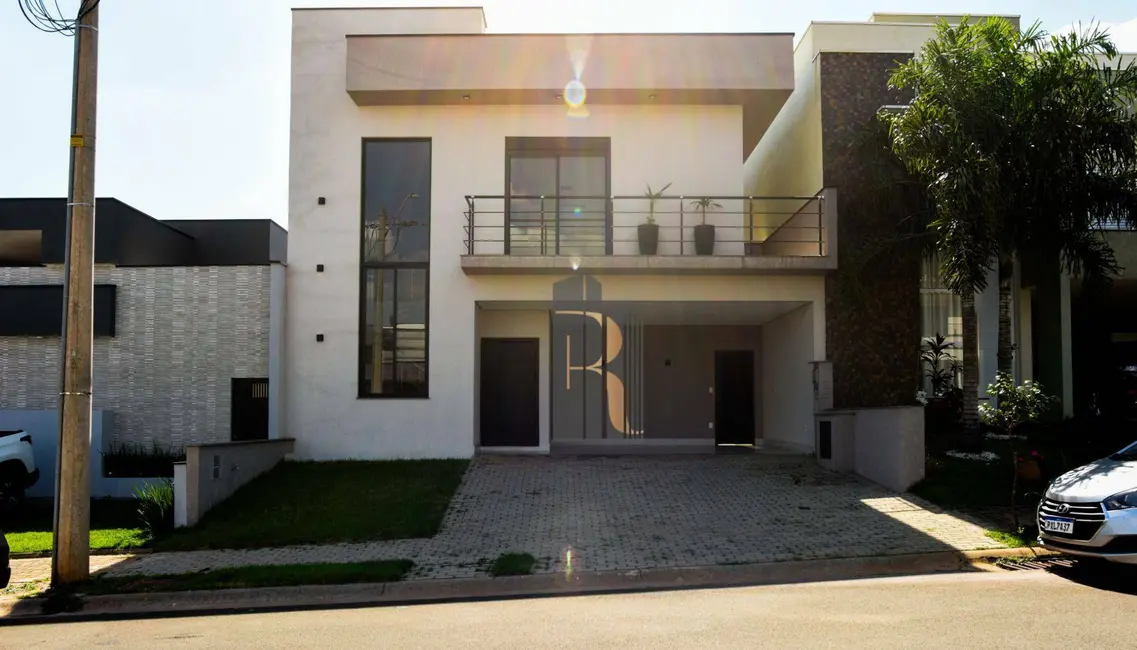 Foto 1 de Casa de Condomínio com 4 quartos à venda, 250m2 em Paulinia - SP