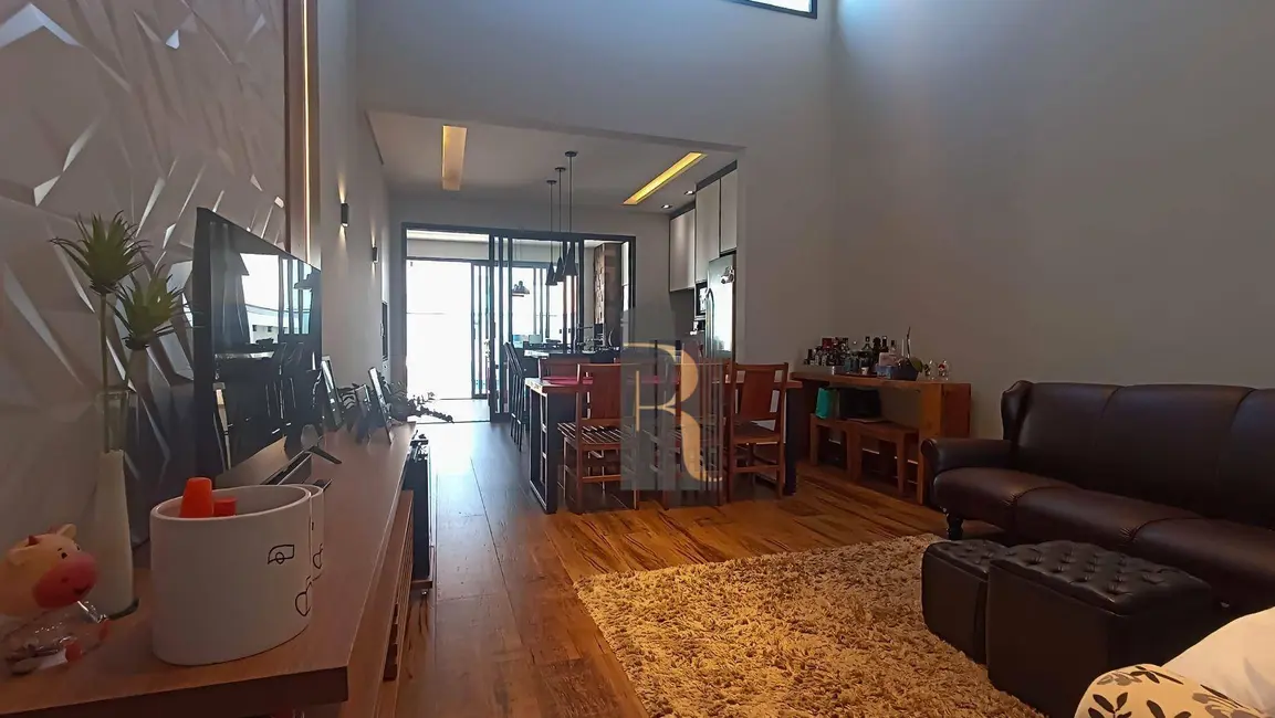 Casa de Condomínio com 3 quartos à venda, 300m2 em Jardim Planalto, Paulinia - SP - imagem 4 Foto 4 de Casa de Condomínio com 3 quartos à venda, 300m2 em Jardim Planalto, Paulinia - SP