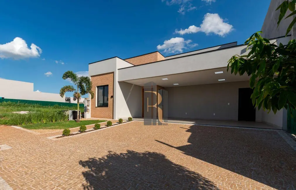 Casa de Condomínio com 3 quartos à venda, 302m2 em Parque Brasil 500, Paulinia - SP - imagem 2 Foto 2 de Casa de Condomínio com 3 quartos à venda, 302m2 em Parque Brasil 500, Paulinia - SP