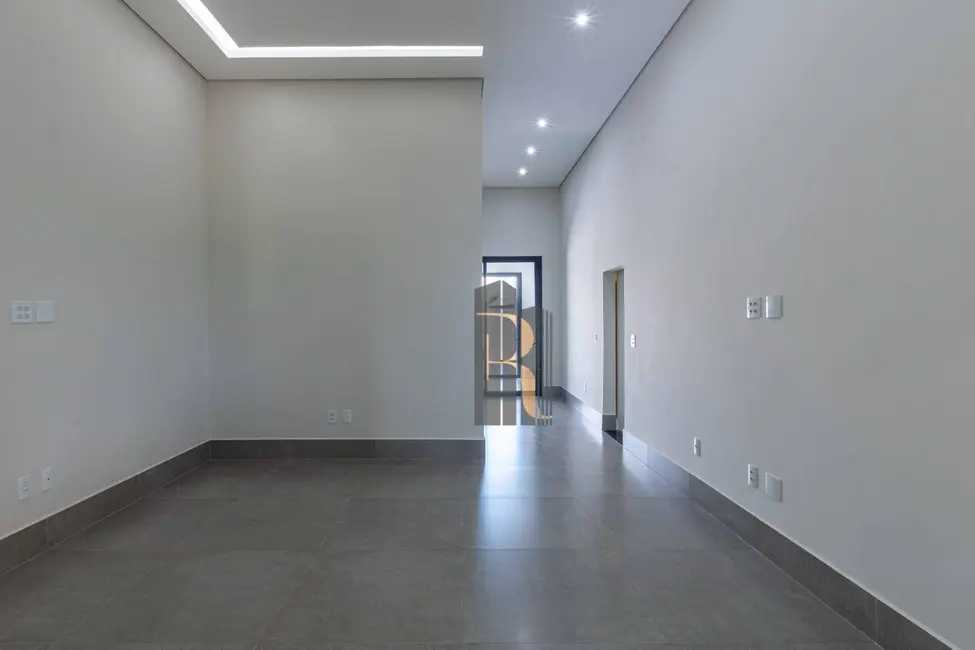 Casa de Condomínio com 3 quartos à venda, 302m2 em Parque Brasil 500, Paulinia - SP - imagem 3 Foto 3 de Casa de Condomínio com 3 quartos à venda, 302m2 em Parque Brasil 500, Paulinia - SP