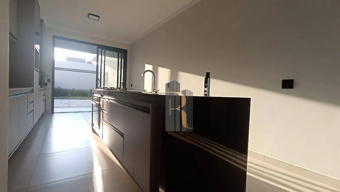 Foto 6 de Casa de Condomínio com 3 quartos à venda, 300m2 em Jardim Planalto, Paulinia - SP