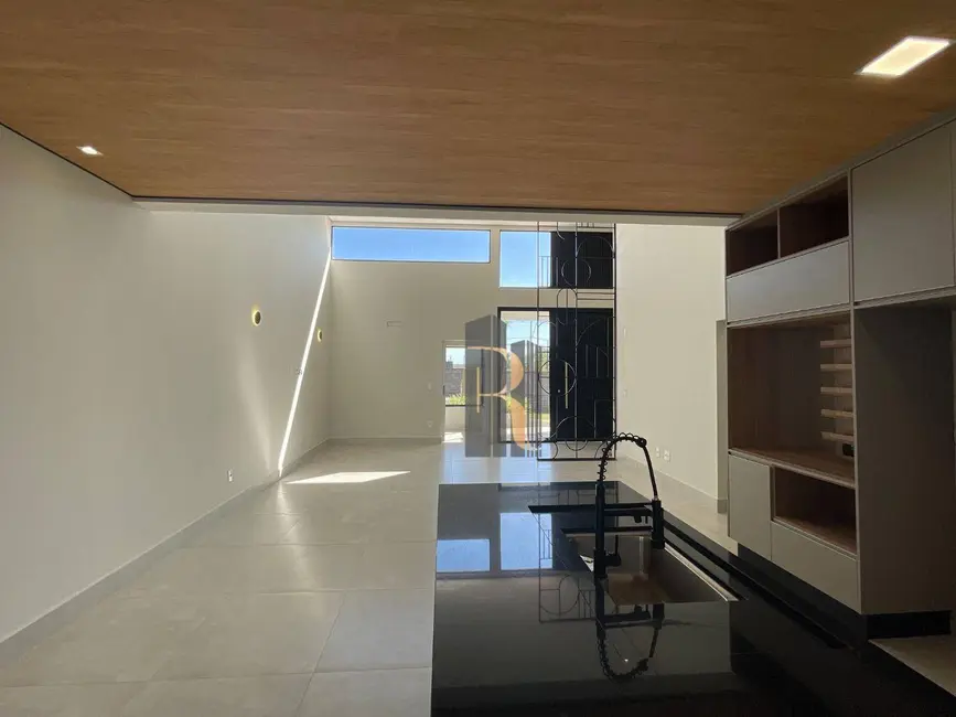 Foto 6 de Casa de Condomínio com 3 quartos à venda, 300m2 em Paulinia - SP