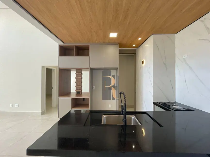 Foto 7 de Casa de Condomínio com 3 quartos à venda, 300m2 em Paulinia - SP