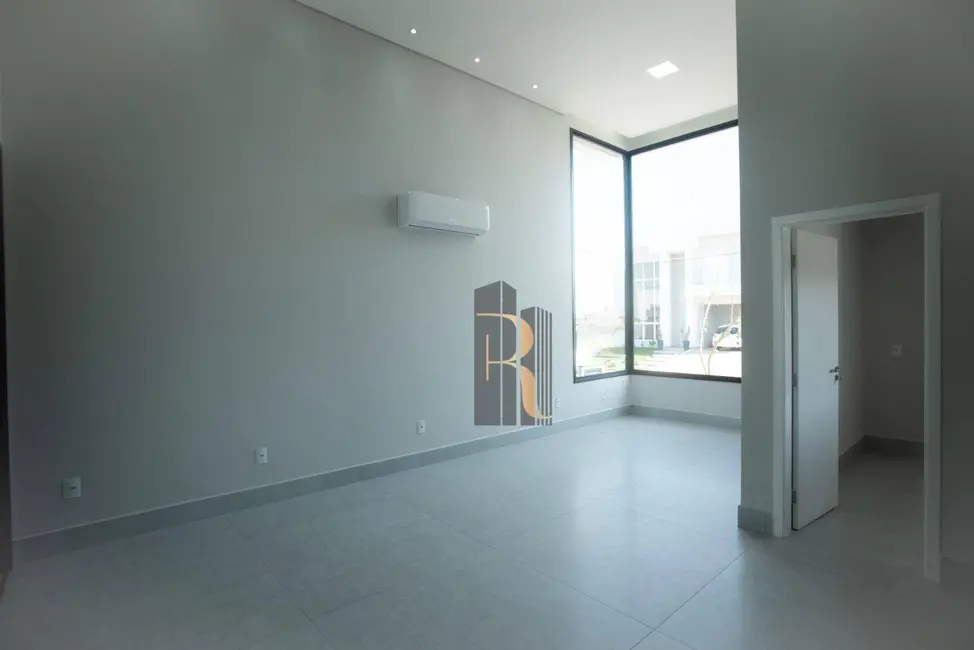 Casa de Condomínio com 3 quartos à venda, 363m2 em Parque Brasil 500, Paulinia - SP - imagem 4 Foto 4 de Casa de Condomínio com 3 quartos à venda, 363m2 em Parque Brasil 500, Paulinia - SP