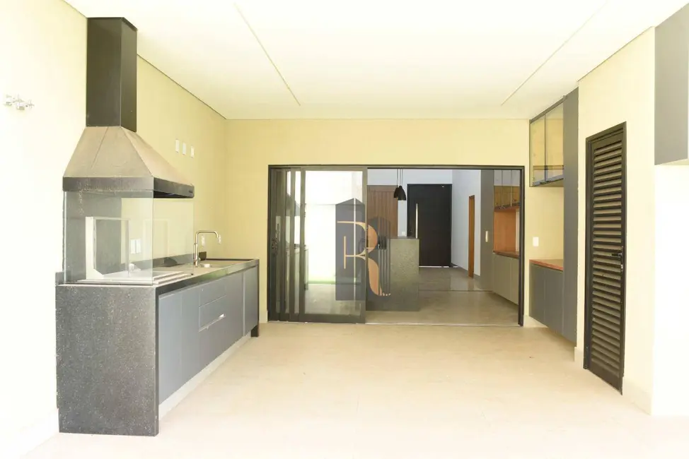 Casa de Condomínio com 3 quartos à venda, 300m2 em Parque Brasil 500, Paulinia - SP - imagem 4 Foto 4 de Casa de Condomínio com 3 quartos à venda, 300m2 em Parque Brasil 500, Paulinia - SP