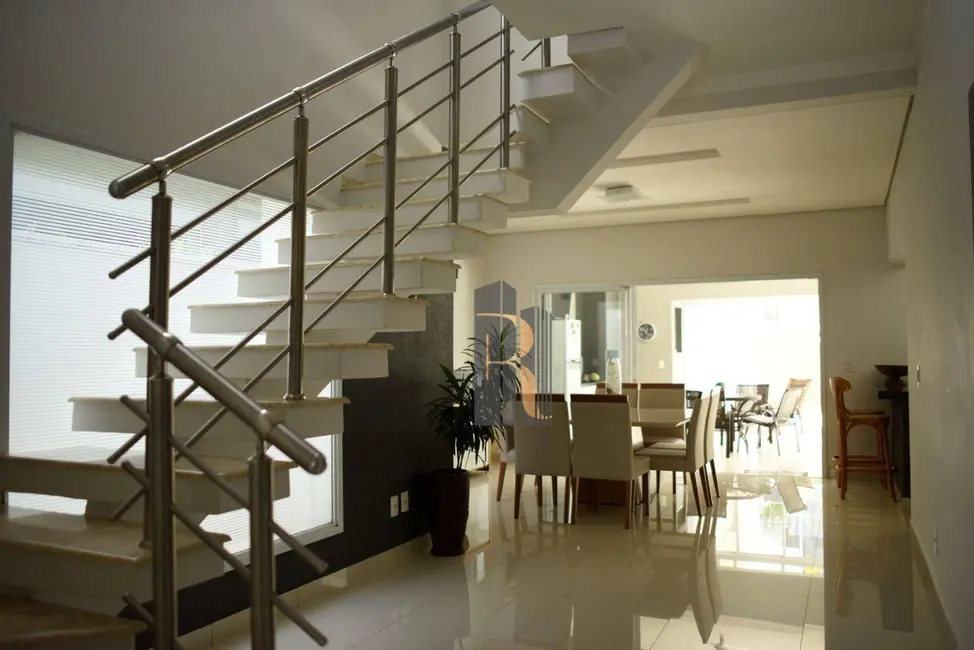 Casa de Condomínio com 4 quartos à venda, 300m2 em Parque Brasil 500, Paulinia - SP - imagem 3 Foto 3 de Casa de Condomínio com 4 quartos à venda, 300m2 em Parque Brasil 500, Paulinia - SP