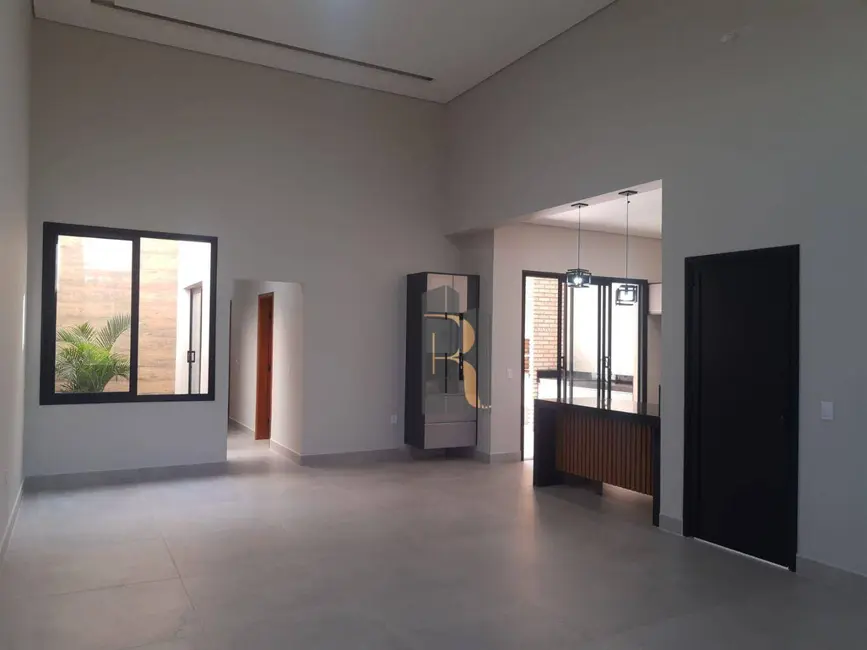 Casa de Condomínio com 3 quartos à venda, 217m2 em Indaiatuba - SP - imagem 6 Foto 6 de Casa de Condomínio com 3 quartos à venda, 217m2 em Indaiatuba - SP