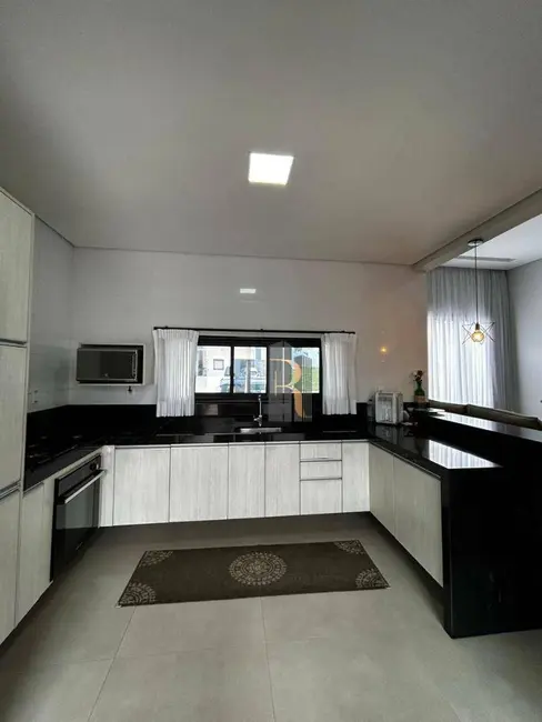 Foto 9 de Casa de Condomínio com 3 quartos à venda, 217m2 em Jardim Mantova, Indaiatuba - SP