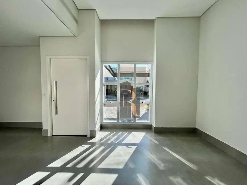 Foto 3 de Casa de Condomínio com 3 quartos à venda, 150m2 em Jardim Montreal Residence, Indaiatuba - SP