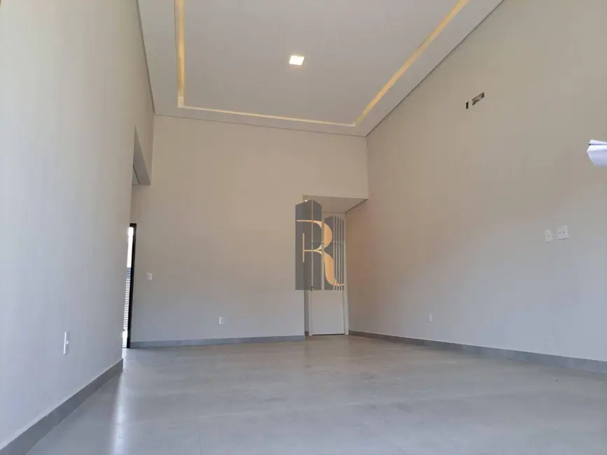 Foto 2 de Casa de Condomínio com 3 quartos à venda, 200m2 em Indaiatuba - SP