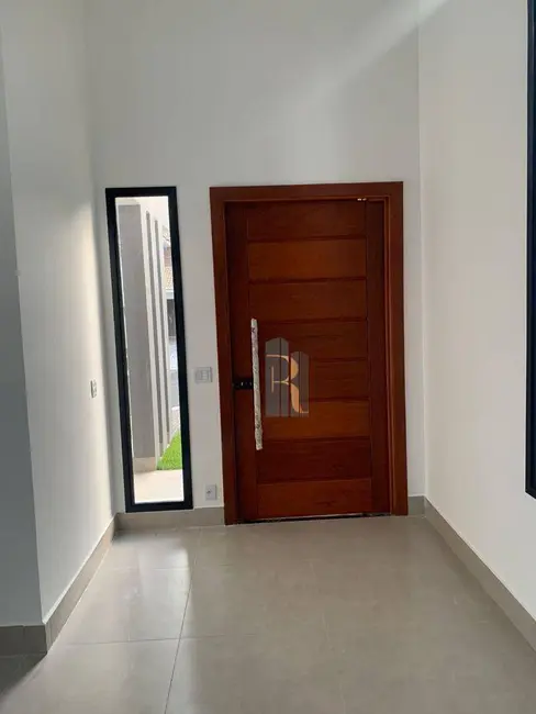 Casa de Condomínio com 3 quartos à venda, 400m2 em Residencial Santa Maria, Valinhos - SP - imagem 3 Foto 3 de Casa de Condomínio com 3 quartos à venda, 400m2 em Residencial Santa Maria, Valinhos - SP