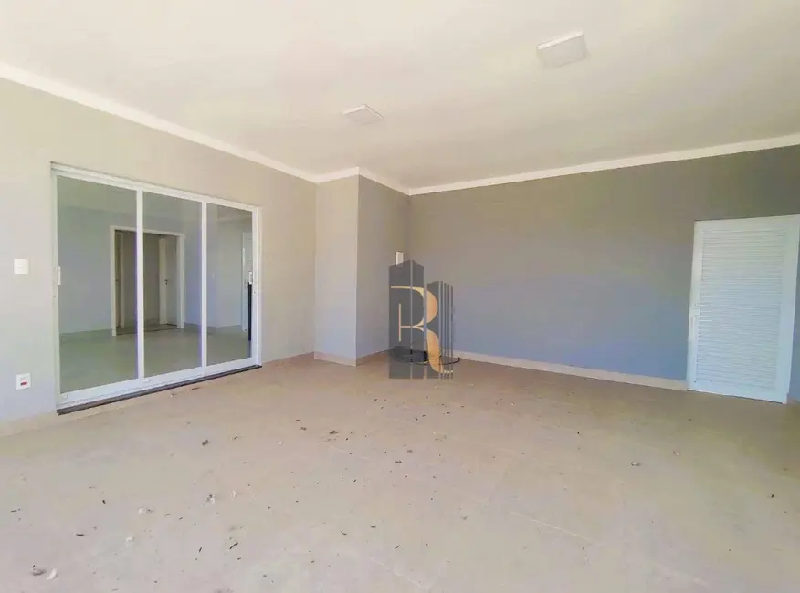 Casa de Condomínio com 3 quartos à venda, 394m2 em Jardim São Marcos, Valinhos - SP - imagem 3 Foto 3 de Casa de Condomínio com 3 quartos à venda, 394m2 em Jardim São Marcos, Valinhos - SP