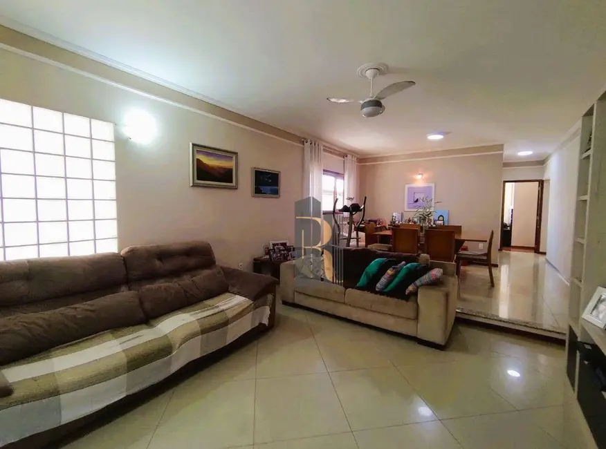 Casa de Condomínio com 3 quartos à venda, 308m2 em Jardim Alto da Colina, Valinhos - SP - imagem 5 Foto 5 de Casa de Condomínio com 3 quartos à venda, 308m2 em Jardim Alto da Colina, Valinhos - SP