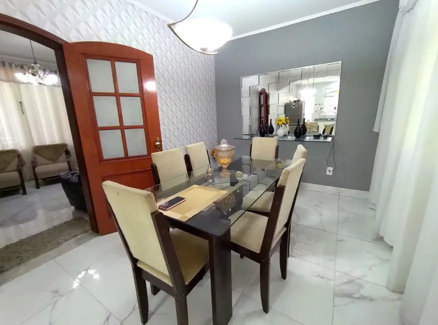 Foto 8 de Casa com 3 quartos à venda, 313m2 em Loteamento Shangrilá, Valinhos - SP