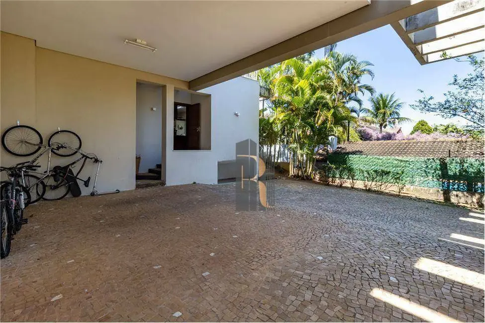 Casa de Condomínio com 4 quartos à venda, 1000m2 em Valinhos - SP - imagem 3 Foto 3 de Casa de Condomínio com 4 quartos à venda, 1000m2 em Valinhos - SP