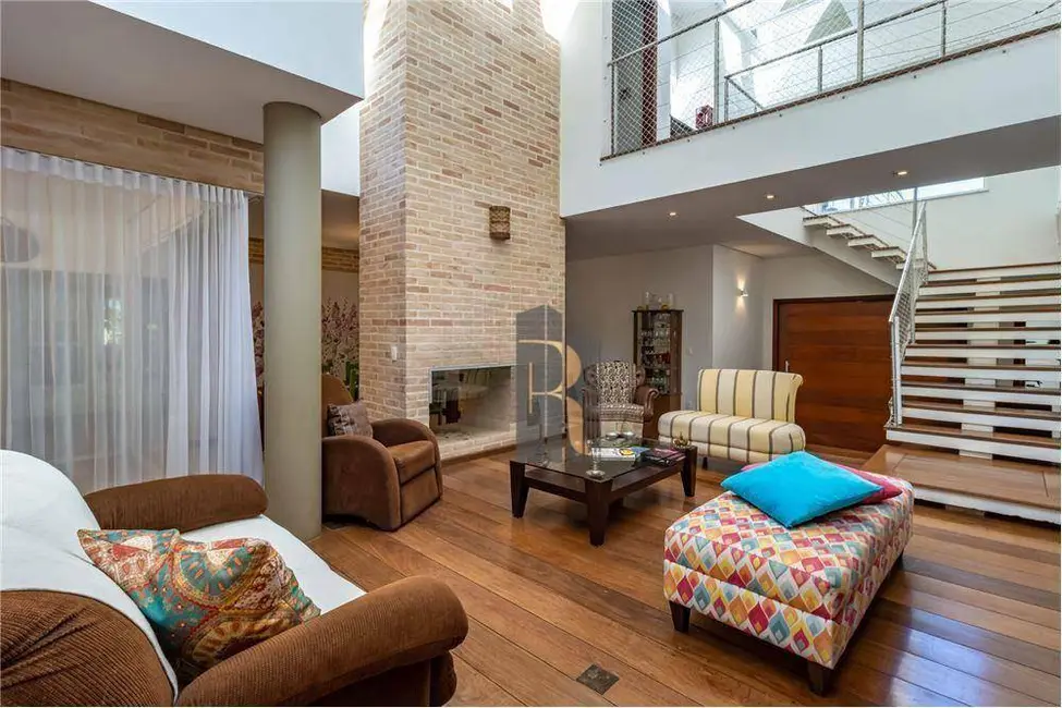 Casa de Condomínio com 4 quartos à venda, 1000m2 em Valinhos - SP - imagem 6 Foto 6 de Casa de Condomínio com 4 quartos à venda, 1000m2 em Valinhos - SP