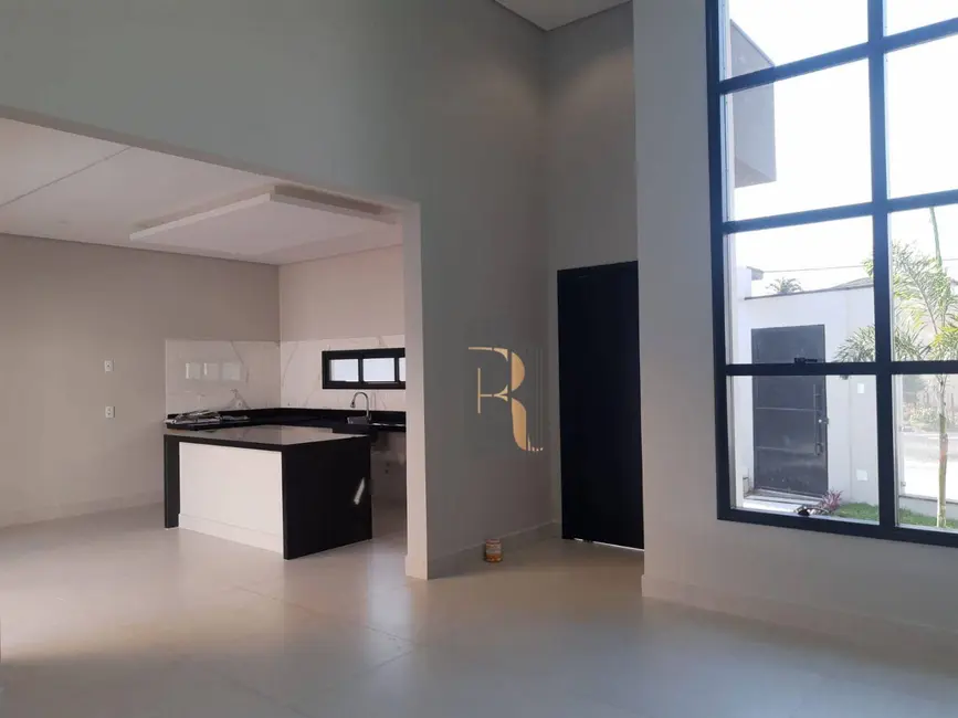 Foto 9 de Casa com 3 quartos à venda, 250m2 em Jardim Regina, Indaiatuba - SP