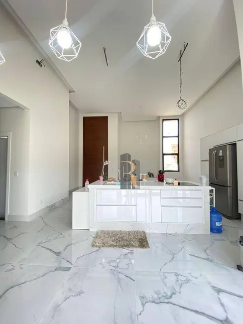 Casa de Condomínio com 3 quartos à venda, 300m2 em Jardim Alto da Colina, Valinhos - SP - imagem 3 Foto 3 de Casa de Condomínio com 3 quartos à venda, 300m2 em Jardim Alto da Colina, Valinhos - SP