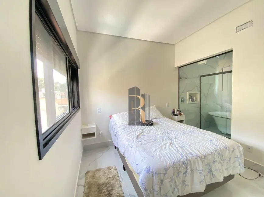 Casa de Condomínio com 3 quartos à venda, 300m2 em Jardim Alto da Colina, Valinhos - SP - imagem 7 Foto 7 de Casa de Condomínio com 3 quartos à venda, 300m2 em Jardim Alto da Colina, Valinhos - SP