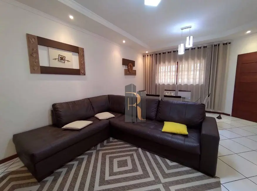 Casa com 2 quartos à venda, 300m2 em Jardim Alto da Boa Vista, Valinhos - SP - imagem 3 Foto 3 de Casa com 2 quartos à venda, 300m2 em Jardim Alto da Boa Vista, Valinhos - SP