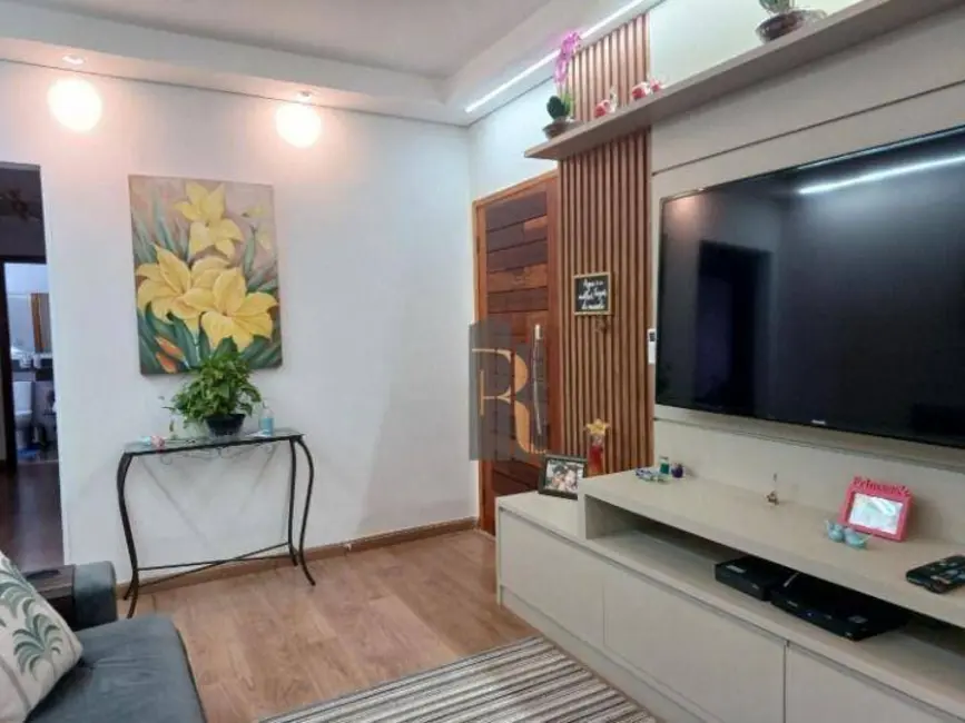 Casa com 3 quartos à venda, 250m2 em Jardim Jurema, Valinhos - SP - imagem 5 Foto 5 de Casa com 3 quartos à venda, 250m2 em Jardim Jurema, Valinhos - SP