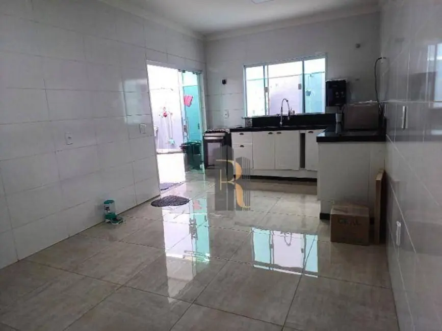 Casa com 3 quartos à venda, 250m2 em Jardim Jurema, Valinhos - SP - imagem 9 Foto 9 de Casa com 3 quartos à venda, 250m2 em Jardim Jurema, Valinhos - SP