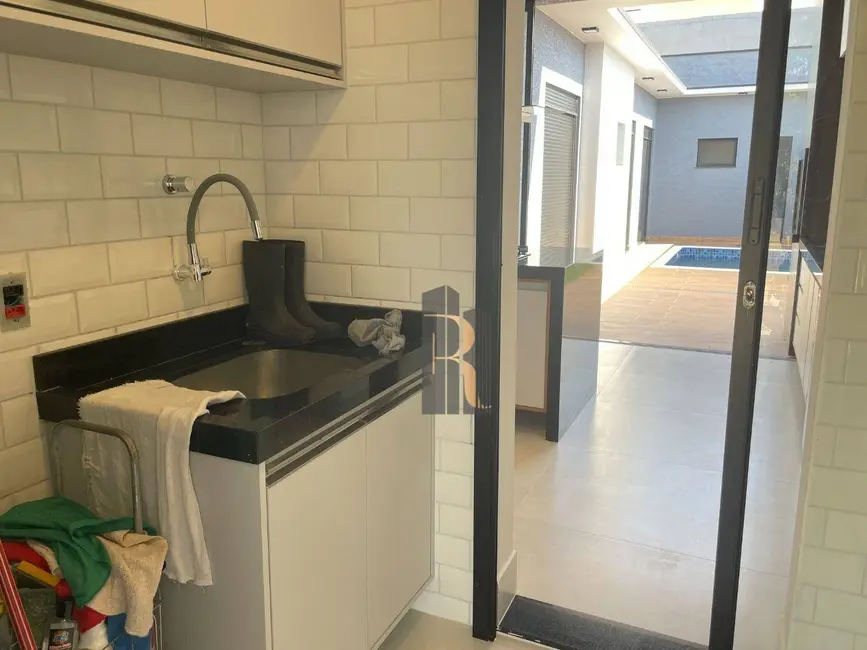 Foto 9 de Casa de Condomínio com 3 quartos à venda, 200m2 em Paulinia - SP