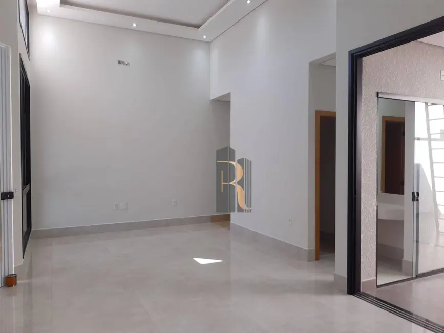 Foto 2 de Casa de Condomínio com 3 quartos à venda, 200m2 em Jardim Doutor Carlos Augusto de Camargo Andrade, Indaiatuba - SP