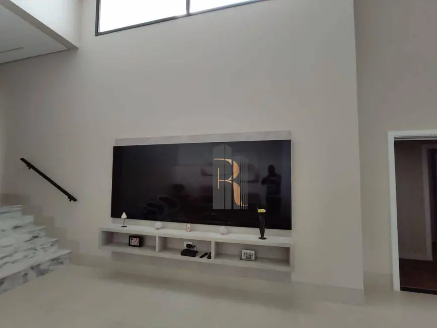 Foto 5 de Casa de Condomínio com 3 quartos à venda, 300m2 em Roncáglia, Valinhos - SP