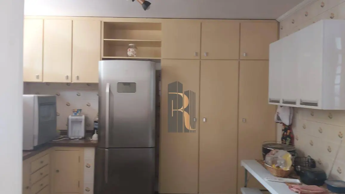 Casa com 3 quartos à venda, 300m2 em Jardim Monte Verde, Valinhos - SP - imagem 9 Foto 9 de Casa com 3 quartos à venda, 300m2 em Jardim Monte Verde, Valinhos - SP