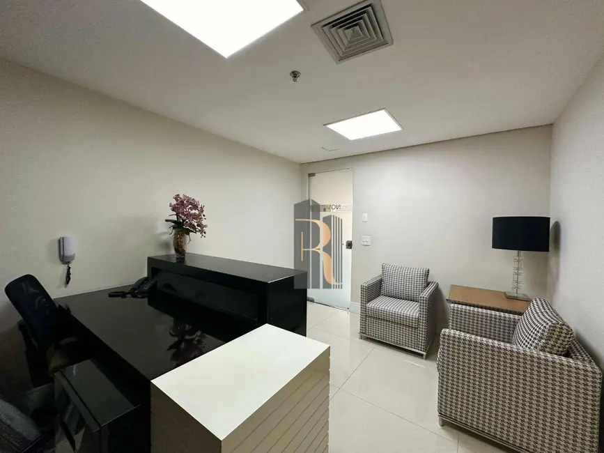 Sala Comercial à venda, 100m2 em Cambuí, Campinas - SP - imagem 3 Foto 3 de Sala Comercial à venda, 100m2 em Cambuí, Campinas - SP