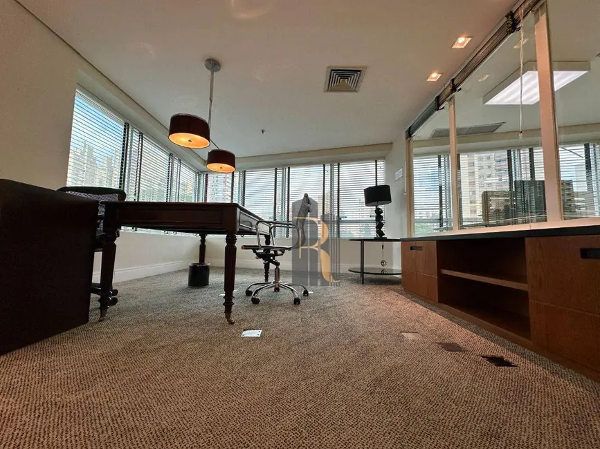 Sala Comercial à venda, 100m2 em Cambuí, Campinas - SP - imagem 6 Foto 6 de Sala Comercial à venda, 100m2 em Cambuí, Campinas - SP