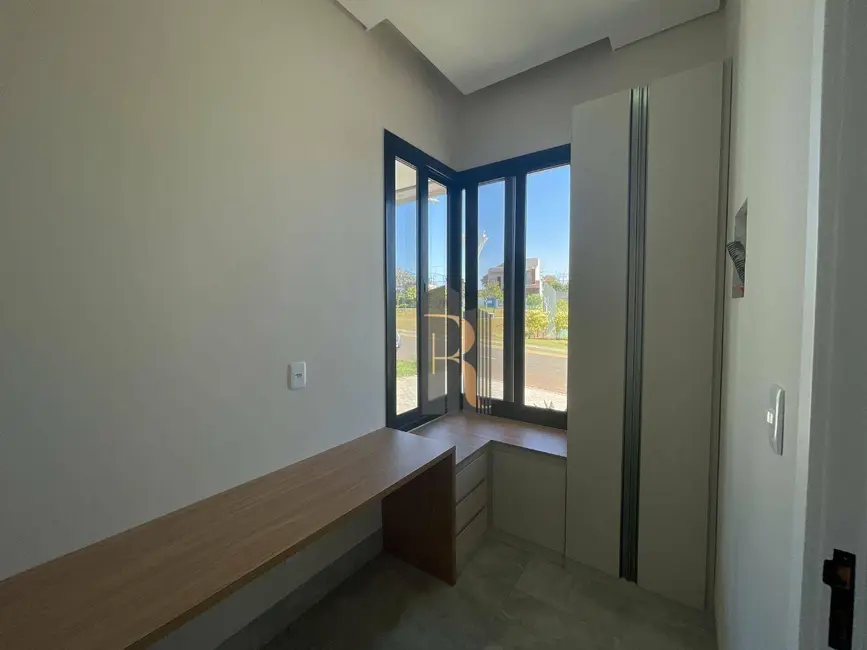 Casa de Condomínio com 3 quartos à venda, 300m2 em Jardim Ypê, Paulinia - SP - imagem 5 Foto 5 de Casa de Condomínio com 3 quartos à venda, 300m2 em Jardim Ypê, Paulinia - SP