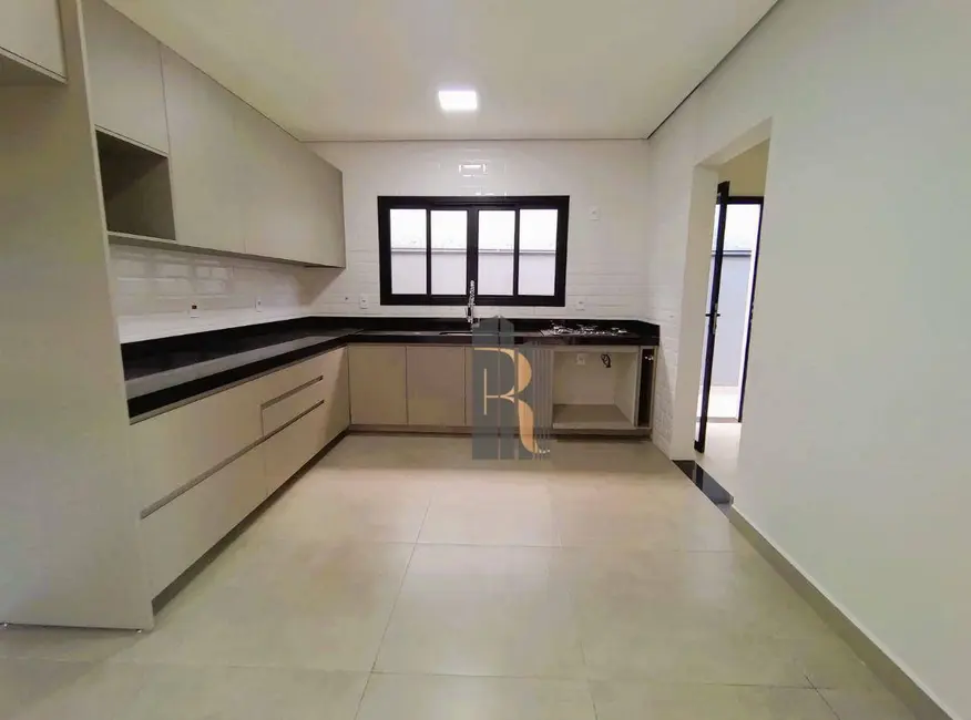 Casa de Condomínio com 3 quartos à venda, 302m2 em Jardim São Marcos, Valinhos - SP - imagem 8 Foto 8 de Casa de Condomínio com 3 quartos à venda, 302m2 em Jardim São Marcos, Valinhos - SP