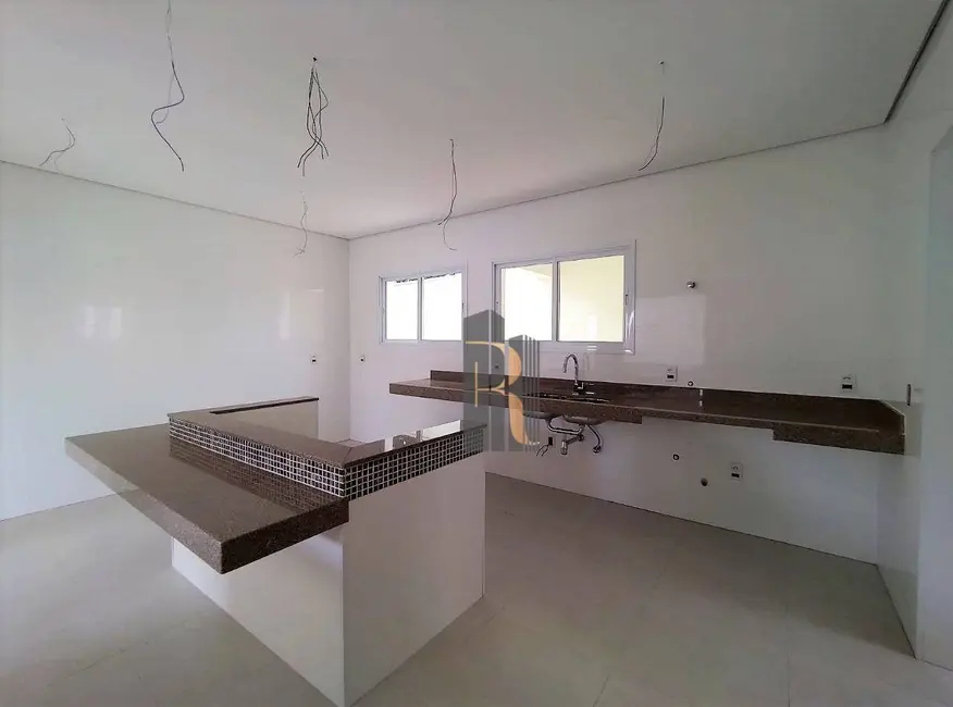 Casa de Condomínio com 4 quartos à venda, 305m2 em Jardim Alto da Boa Vista, Valinhos - SP - imagem 5 Foto 5 de Casa de Condomínio com 4 quartos à venda, 305m2 em Jardim Alto da Boa Vista, Valinhos - SP
