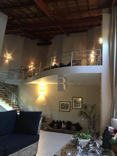 Foto 7 de Casa com 3 quartos à venda, 2700m2 em Dois Córregos, Valinhos - SP