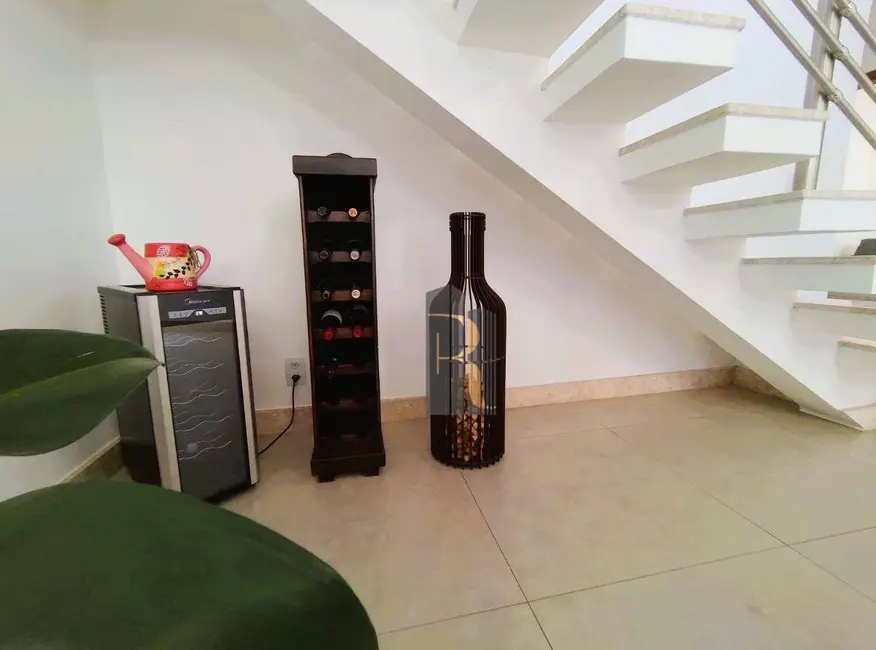 Casa de Condomínio com 4 quartos à venda, 308m2 em Jardim São Marcos, Valinhos - SP - imagem 9 Foto 9 de Casa de Condomínio com 4 quartos à venda, 308m2 em Jardim São Marcos, Valinhos - SP